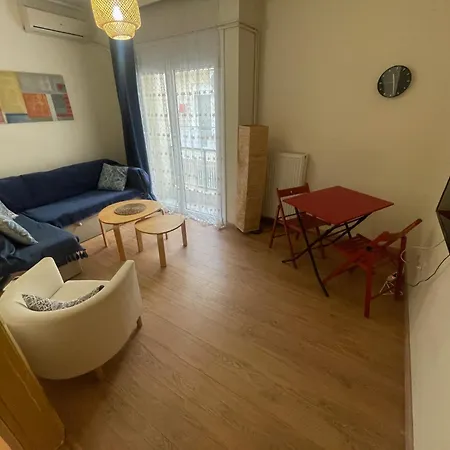 Apartment Faliro Cozy